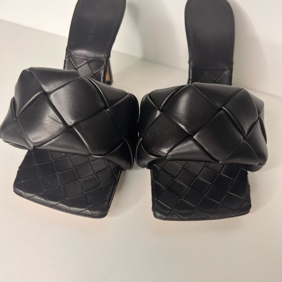 Lido Intrecciato leather mules - Picture 2 of 4